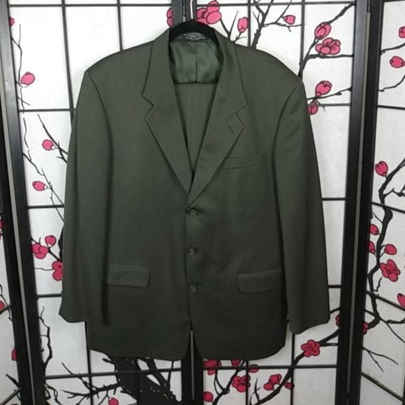 Jones New York Other - Jones New York Men's Olive Suit